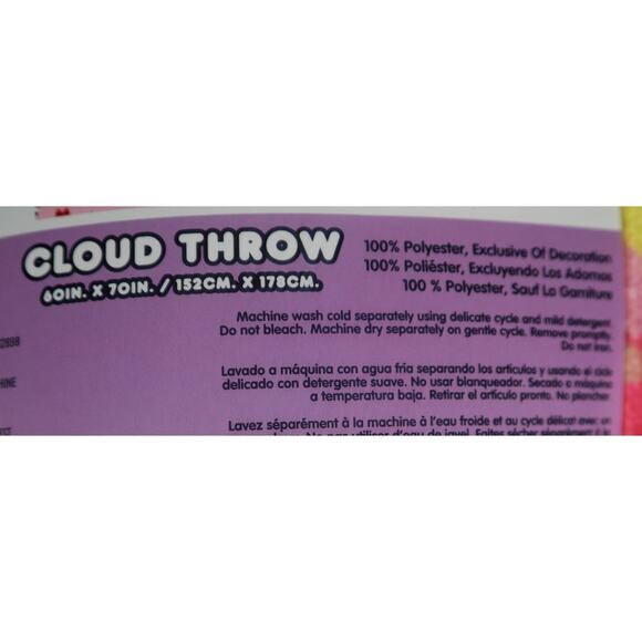 Hello Kitty Christmas Gifts and Trees Heart Cloud Pink Throw Blanket - Picture 6 of 6